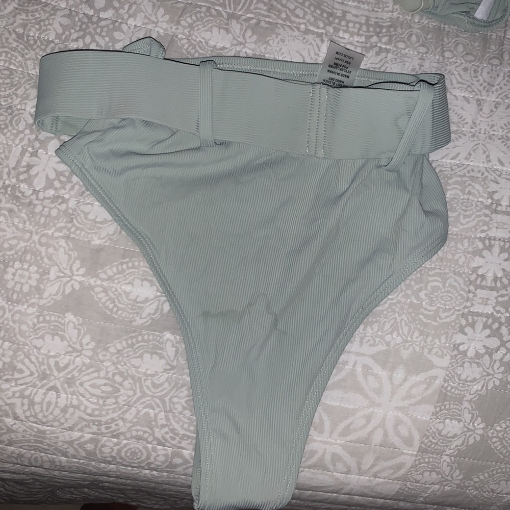 Lulus bathing suit - Picture 4 of 5